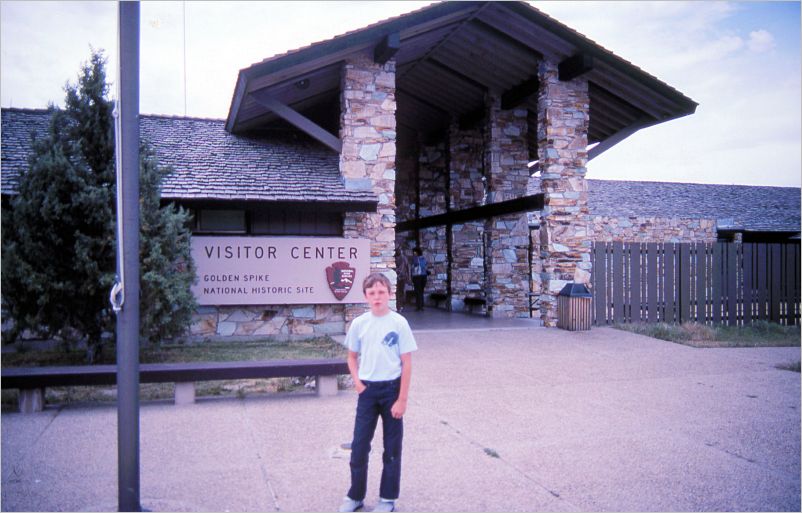 Vacation-1983 Oregon Uncle Jay-227a